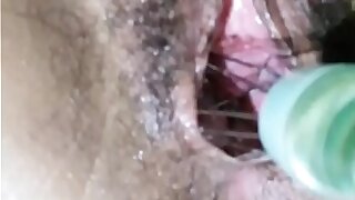 Batiendo huevo dentro de mi caliente vagina